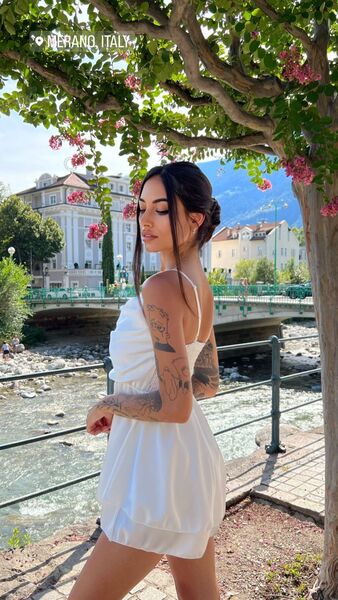  ,   , 28 ,   ,   