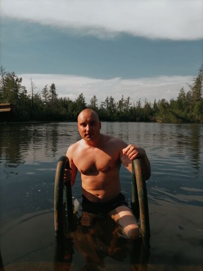  ,   Mikhail, 35 ,   ,   