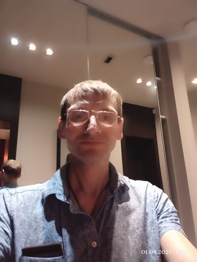  ,   Vlados, 40 ,   ,   