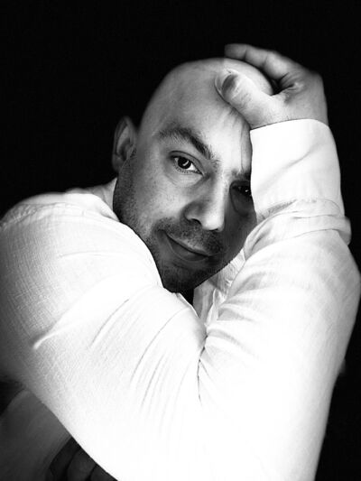  ,   Renar, 37 ,   ,   , c 
