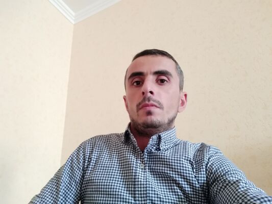  ,   Babak, 37 ,   ,   