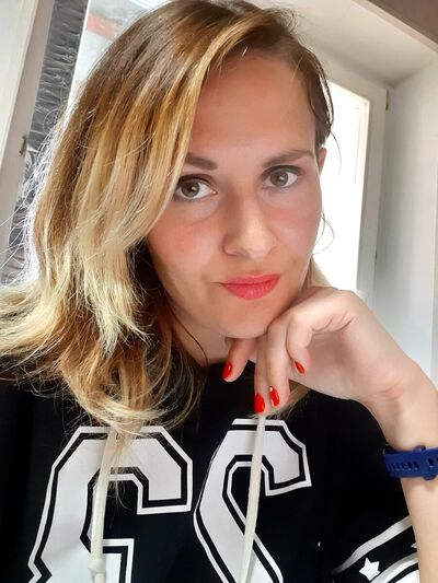 ,   Gala, 38 ,   ,   , c 