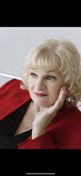  Solna,   Marina, 60 ,     , c 