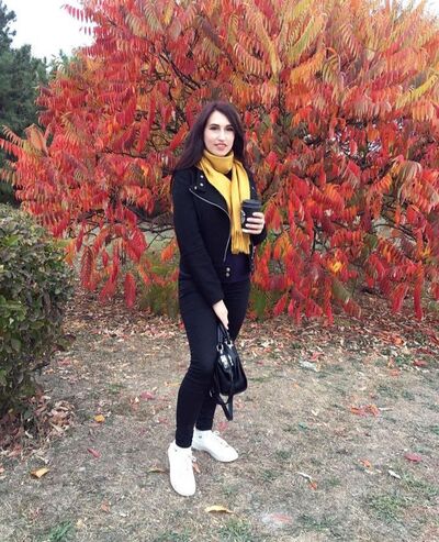  ,   Marfa, 24 ,   ,   
