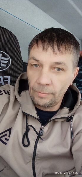  ,   Nikolau, 54 ,  