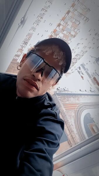  ,   Favian, 28 ,   ,   