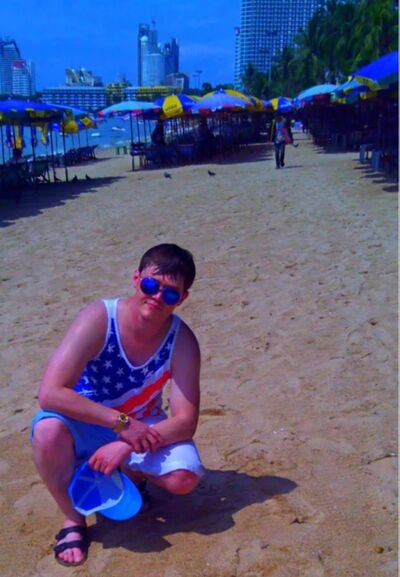  ,   Artem, 36 ,   ,   , c , 