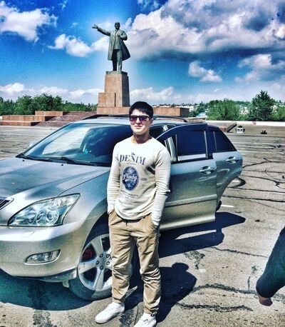  ,   Aziz, 32 ,   ,   , c 