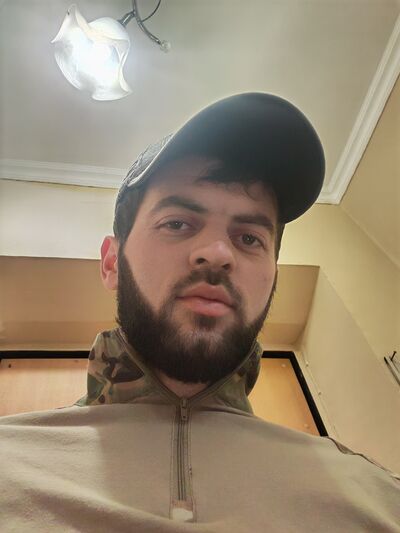  ,   German, 33 ,   ,   