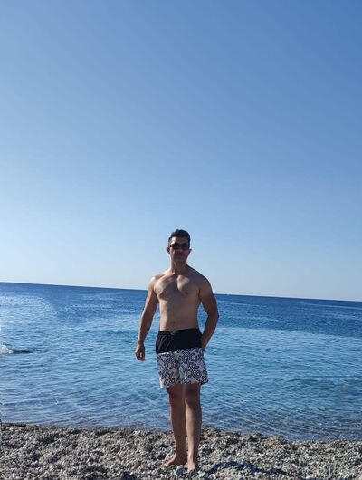  ,   Adem, 40 ,   ,   , c , 