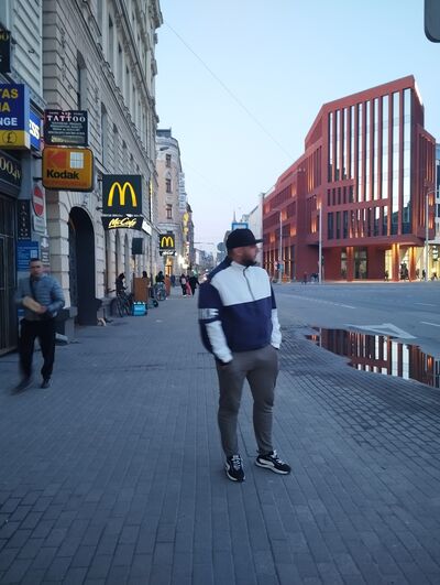  ,   Islom, 32 ,   ,   