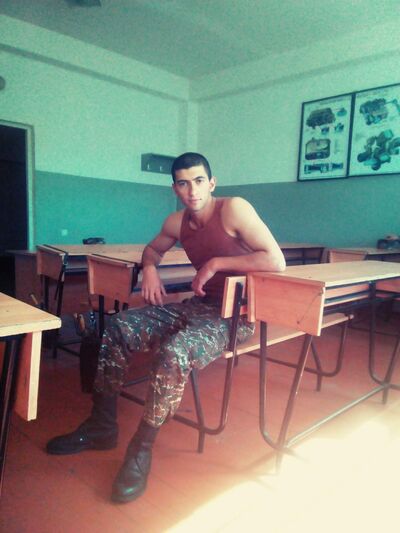 ,   Gevorg, 29 ,   