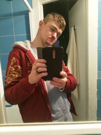  ,   Eduards, 37 ,   ,   , c 