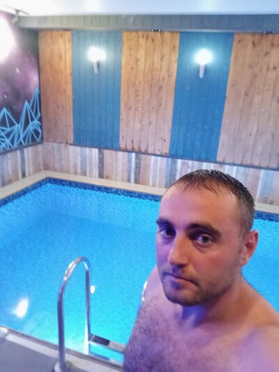  ,   Artur, 30 ,   ,   