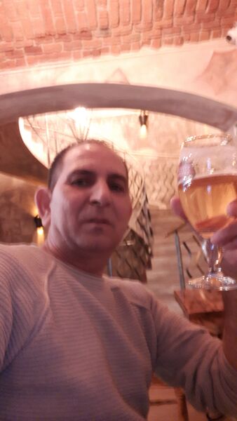  Praha,   Iliq, 52 ,   ,   