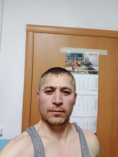  -,   Zair, 43 ,   c 