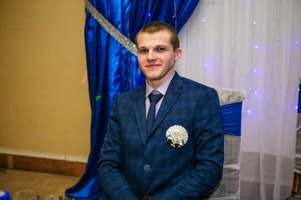  ,   , 28 ,   