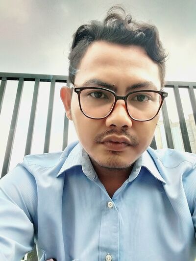  Depok,   Reza, 31 ,   ,   