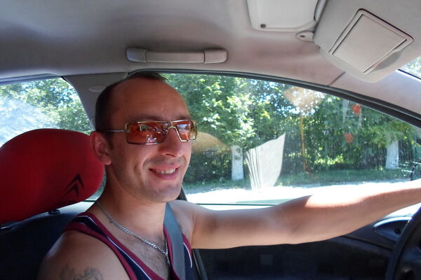  ,   Oleg, 41 ,   ,   , c 