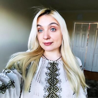  ,   Sophia, 26 ,   , 