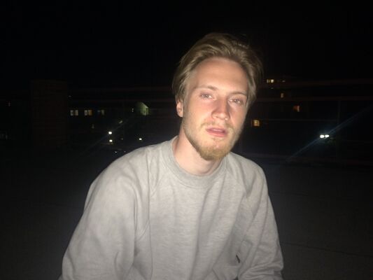  ,   Gerry, 27 ,   