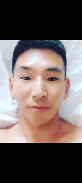  ,   Artur, 29 ,     , c , 