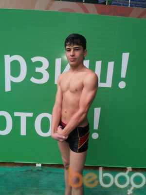  3279394  Hasan, 32 ,    