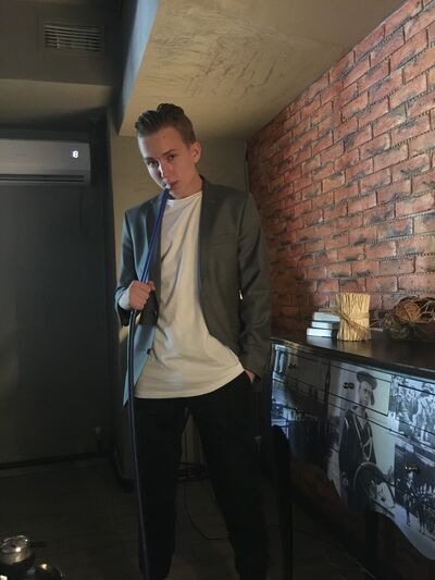  ,   David, 26 ,   ,   , c 