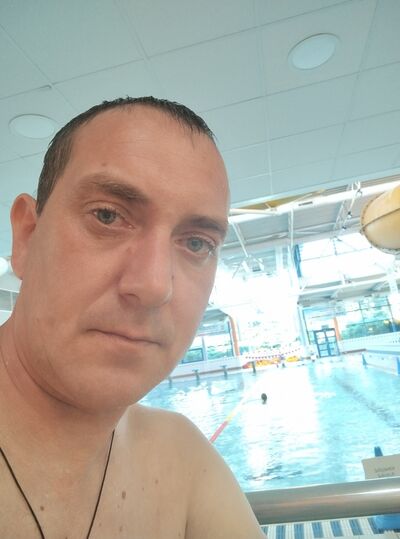  Praha,   , 37 ,   ,   
