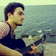  19429304  Artur, 35 ,    