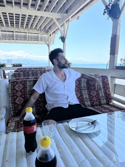  ,   Rufi, 30 ,   ,   