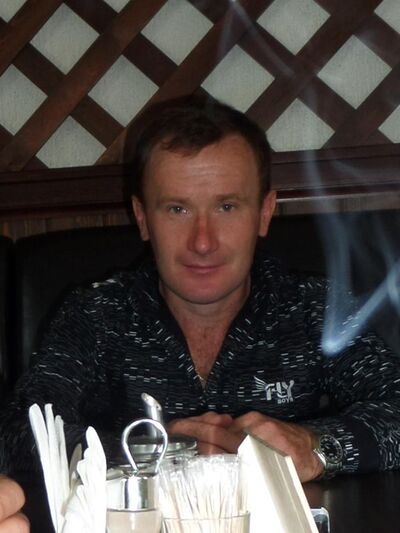  -,   Leonid, 40 ,  