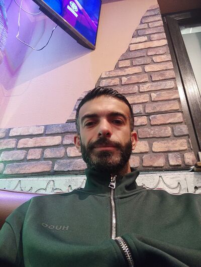  Nuernberg,   Vania, 35 ,   ,   , c , 