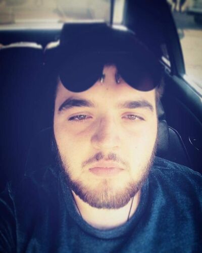  ,   Tornike, 27 ,   ,   , c 