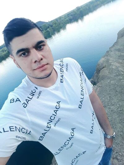  ,   Rama, 29 ,   ,   