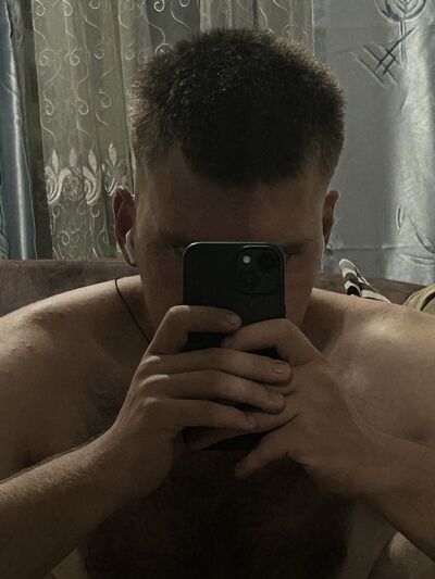  ,   Dmitrii, 22 ,   ,   , c 