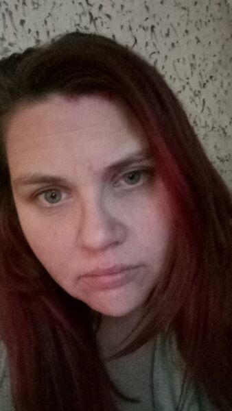  -,   Anyuta, 35 ,   ,   , c , 