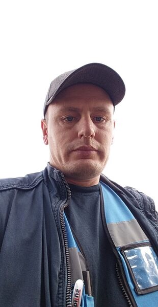  Neuss,   , 42 ,   ,   , c 