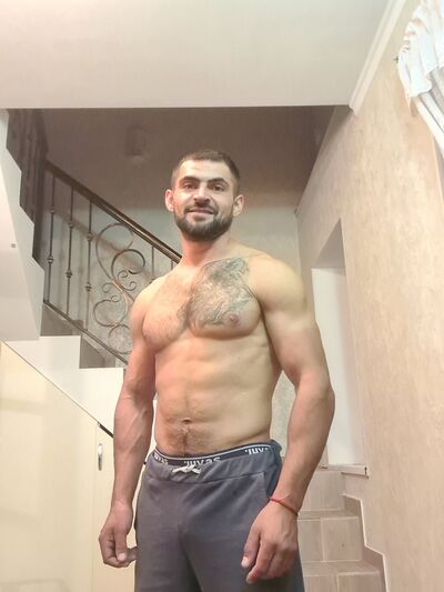  ,   Andrei, 34 ,   ,   