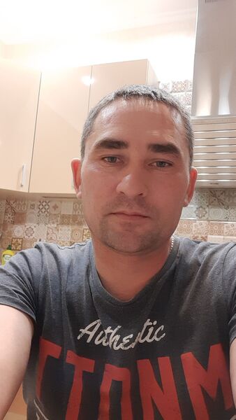  ,   Igor, 40 ,   ,   