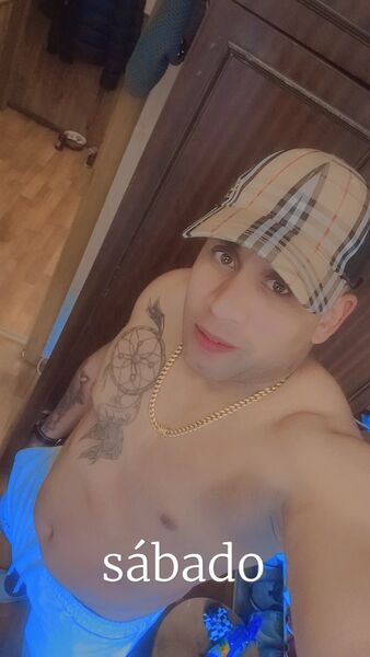  ,   Denys, 38 ,   ,   