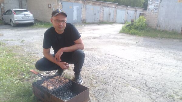  ,   Radik, 39 ,   c 