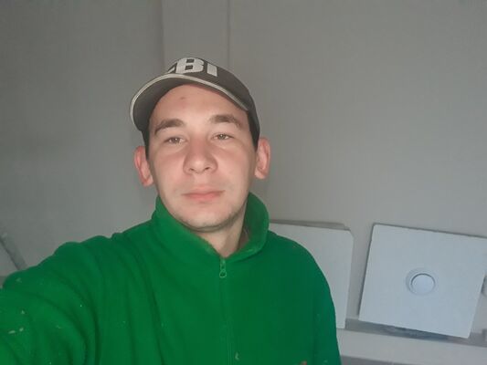  ,    SEX, 32 ,   