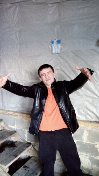  ,   Valera, 42 ,   
