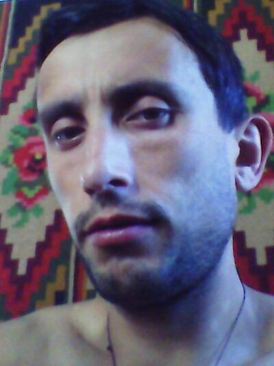  ,   Sergiu, 38 ,   