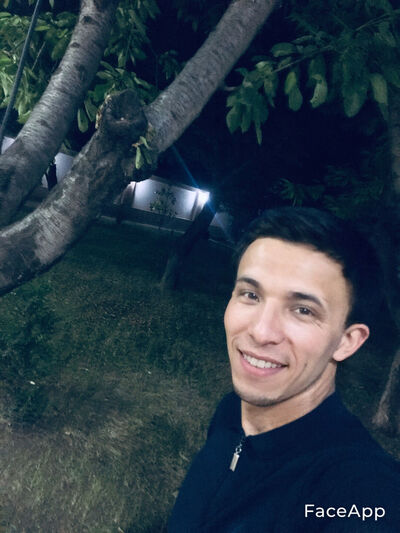  ,   Salohiddin, 32 ,   ,   