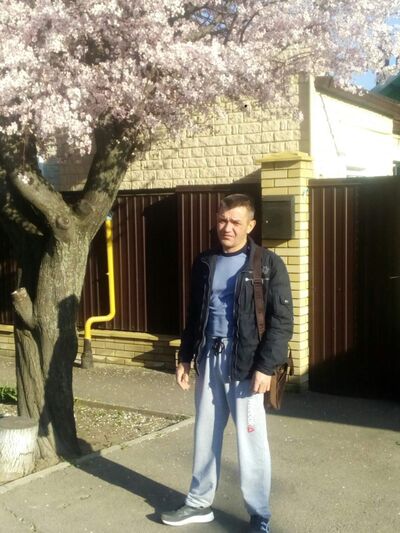  ,   Alekcei, 48 ,   ,   