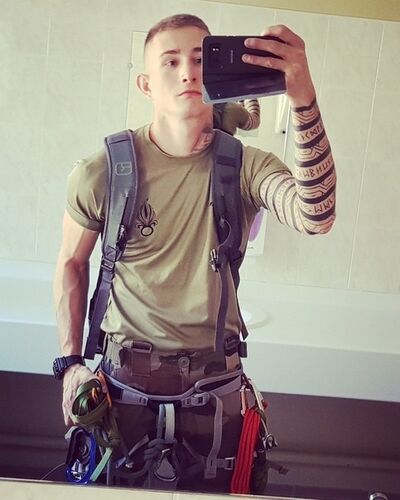  ,   Mark, 29 ,   