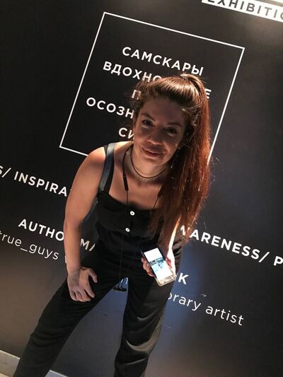  ,   Lilit, 39 ,   c 