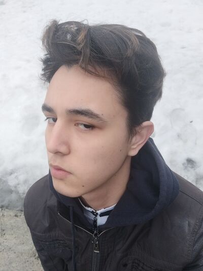  ,   Azat, 27 ,   